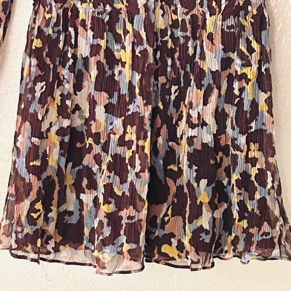 BCBGMAXAZRIA Brown Floral Print Semi Sheer Top - Picture 7 of 8